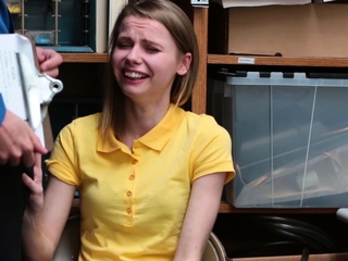 Vulnerable russian teen serving a cop