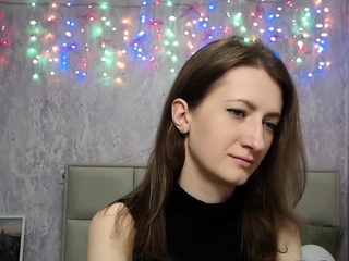 Amateur babe fondling tits on webcam solo