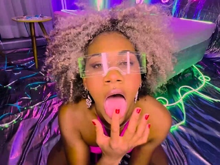 big clit ebony girl gets extreme rough fist fucked