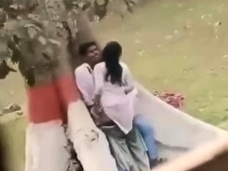 Viral Tamil College Lover Outdoor Romance Secretly Recorded