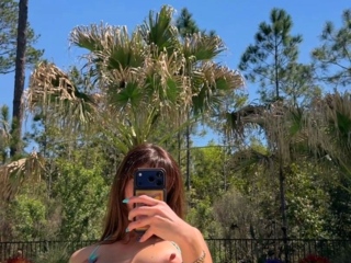 Natalie Roush Teases In Bikini By The Pool Onlyfans Video
