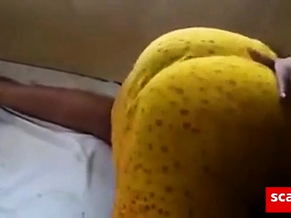 Amateur wife twerk big ass before sex